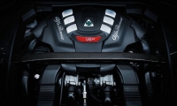Alfa-Romeo-Stelvio-2018-3