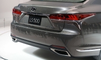 Lexus-LS-2018-7