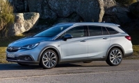Opel-Insignia-Country-Tourer-2018-15