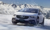 Opel-Insignia-Country-Tourer-2018-4
