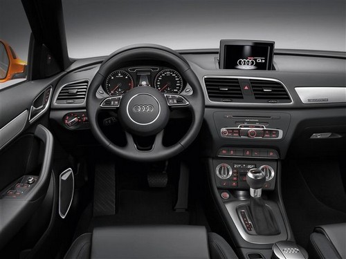 Audi Q3 2015 - Новая мощь в знакомых формах