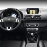 Renault Megane Hatchback Confort 1.6 CVT