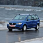 Volkswagen Touran (2003) 1.4 TSI MT Conceptline