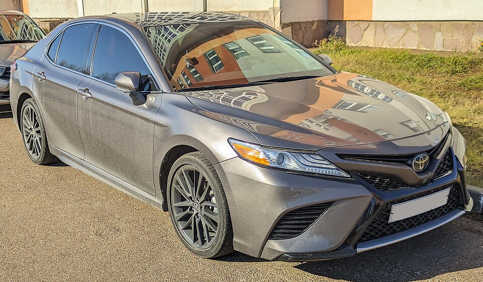 Toyota Camry 2027 — фото на российском рынке